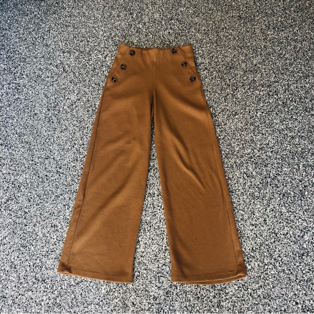 Stradivarius ✦ Wide-Leg Brown Pants (M)